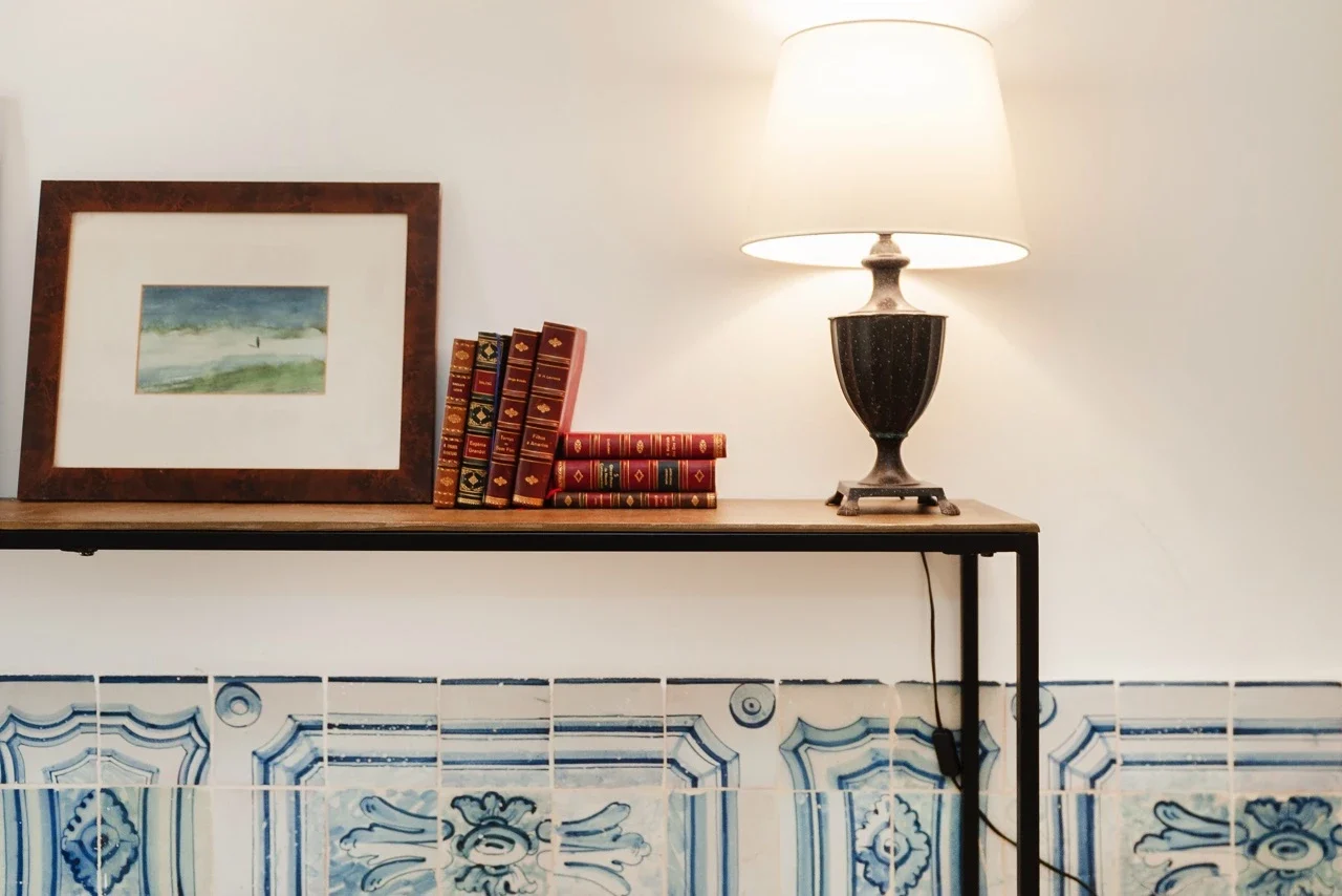 Photo of a detail in the decoration of the manor house